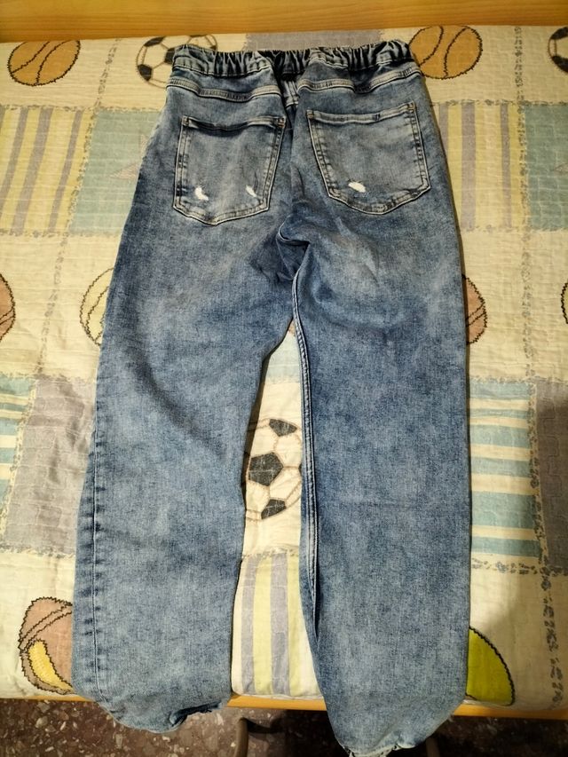 Pantalón vaquero chico