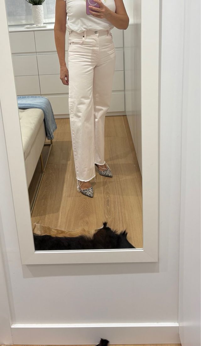 Pantalón vaquero rosa claro