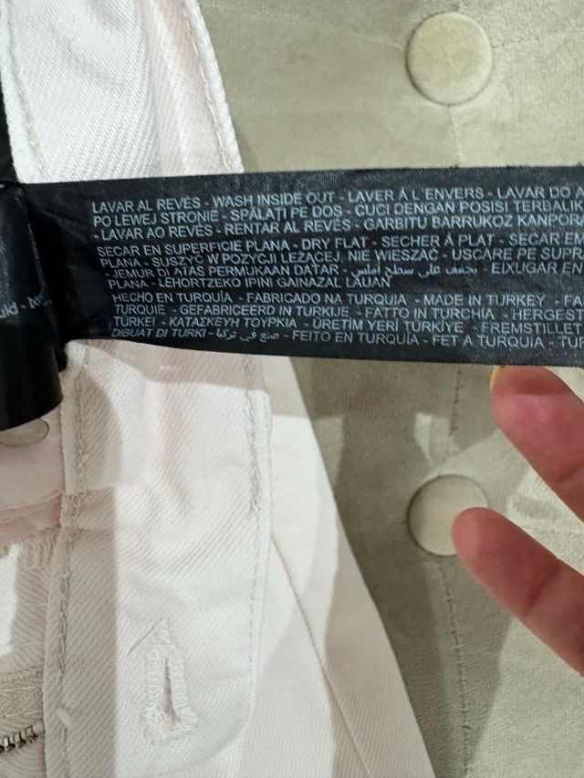 Pantalón vaquero rosa claro