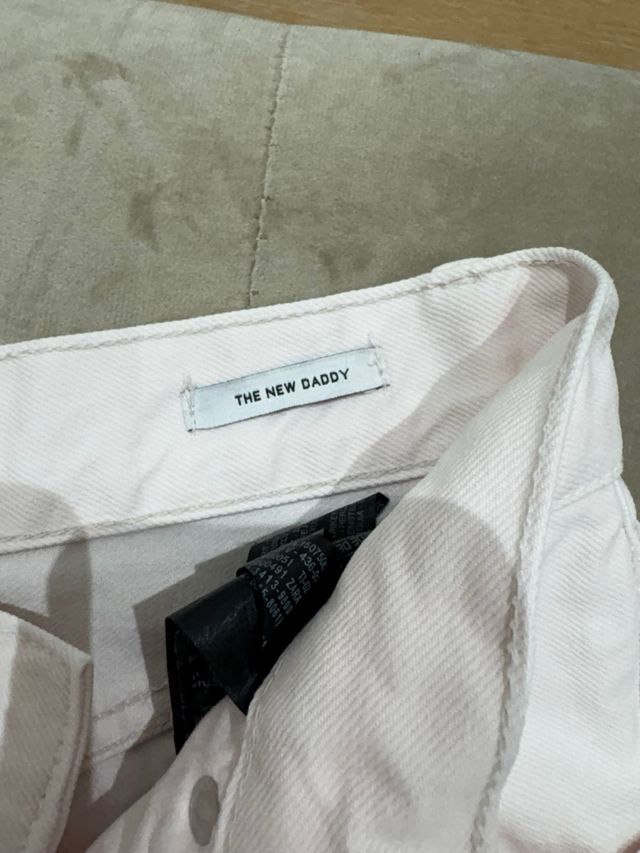 Pantalón vaquero rosa claro