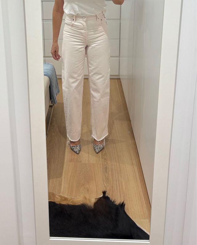 Pantalón vaquero rosa claro