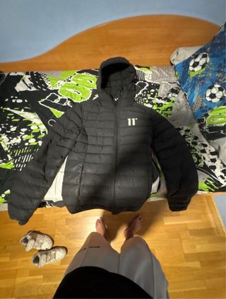 Abrigo 11 Degrees Negro