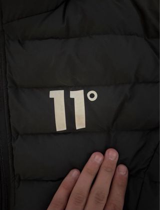 Abrigo 11 Degrees Negro