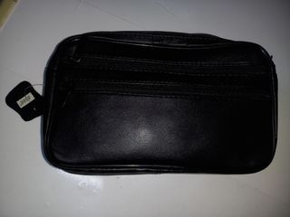 Mariconera de Piel Negra
