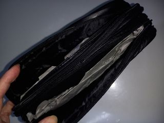 Mariconera de Piel Negra