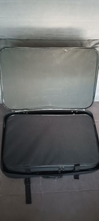 Maletas de viaje negras