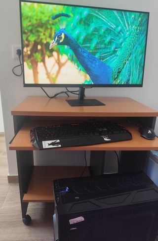 Ordenador i5 con monitor 32 4K