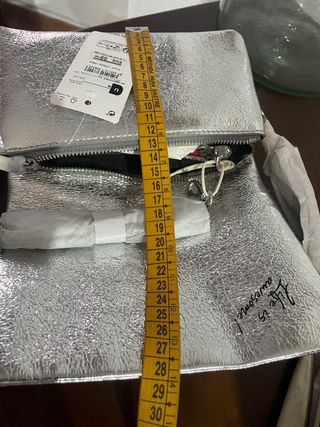 Bolso plateado pequeño Desigual