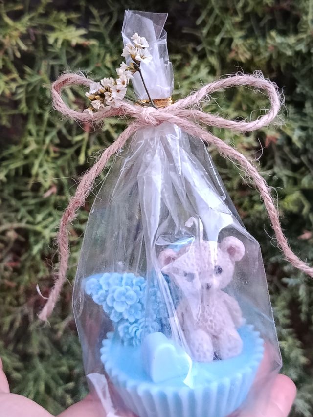 Velita  artesanal Osito en Cupcake  Babyshower 