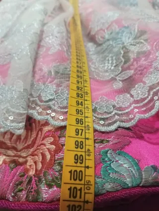 Traje de Fallera rosa y plata