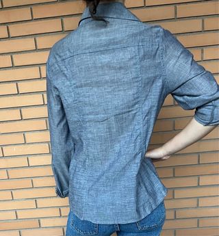 Camisa manga larga gris azulada