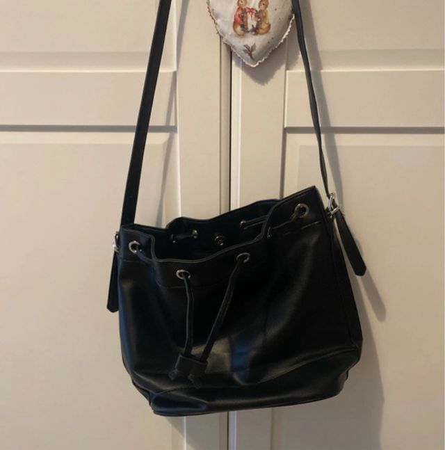 Borsa a secchiello nera