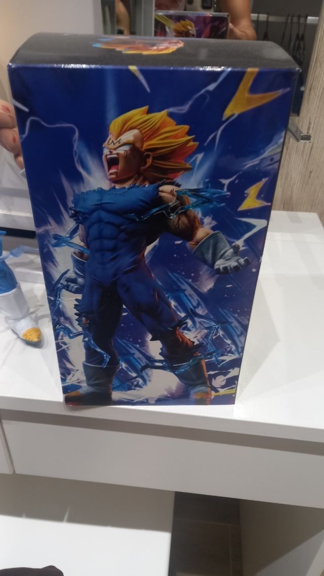Figuras Goku, Vegeta y Trunks