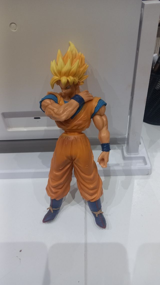Figuras Goku, Vegeta y Trunks
