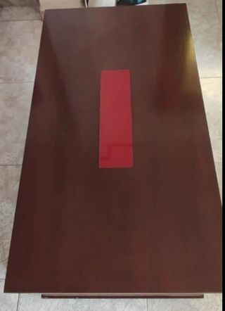 Mesa de centro de madera y cristal
