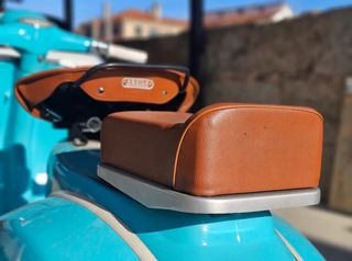 Vespa Sprint Azul