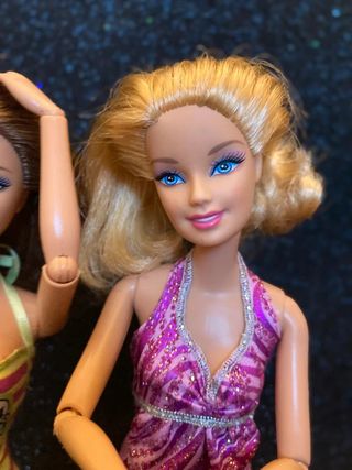 Barbie Fashionistas bambole