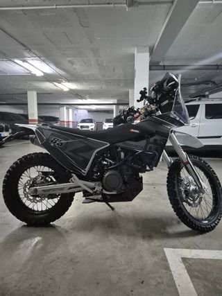 Husqvarna 701 Enduro Rally
