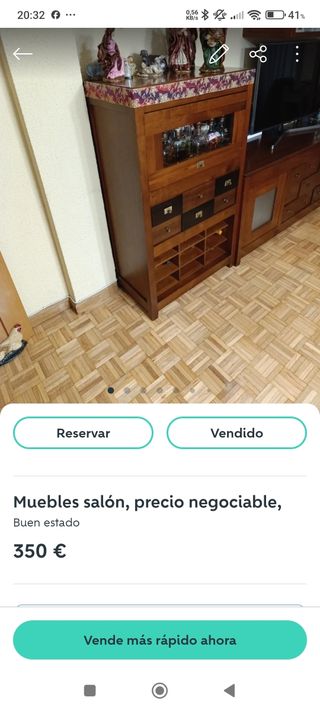 Mueble de salón madera y cristal. De pino