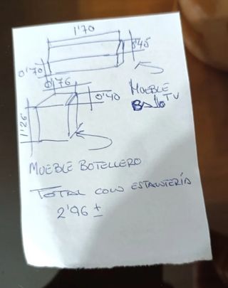 Mueble de salón madera y cristal. De pino