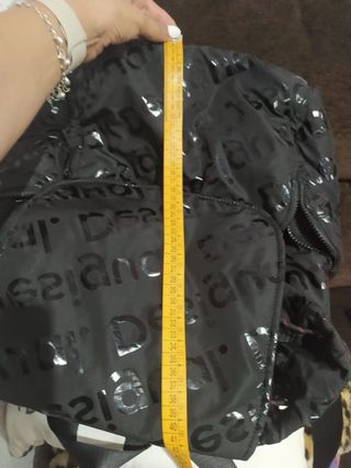 Mochila Desigual Negra Brillante