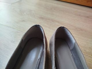 Zapatos planos beige ante