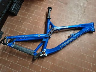 Telaio Intense Uzzi M Blu 
