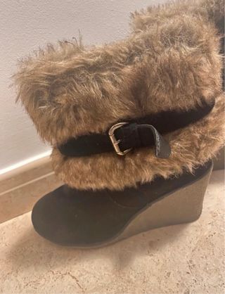 Botines de invierno con pelo y cuña