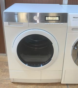 Secadora AEG /bomba de calor