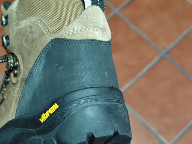 Botas de montaña talla 38