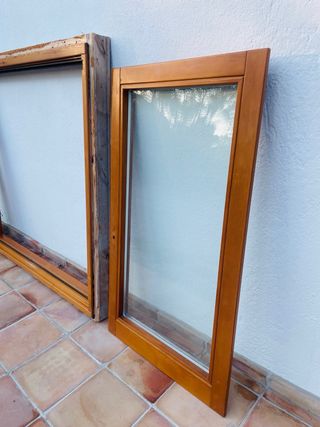 Ventana de madera doble