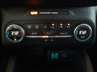 Ford Kuga Hybrid Titanium