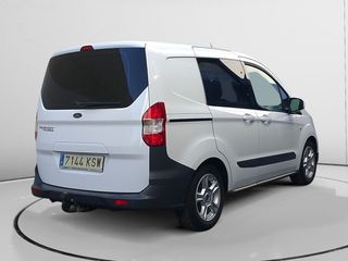 Ford Transit Courier Kombi Trend