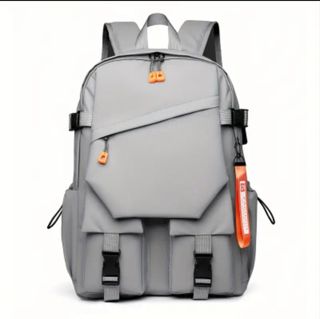 Mochila moderna y práctica
