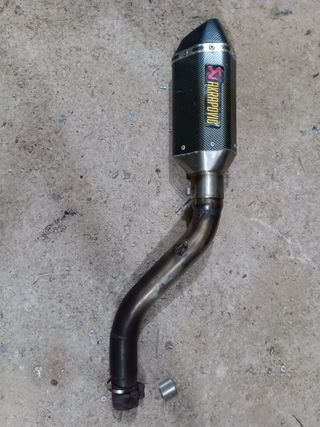 Scarico tipo Akrapovic Beta M4