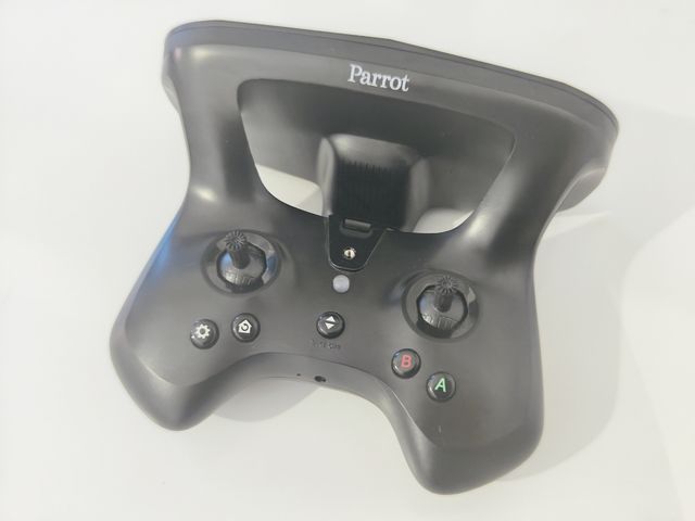 Mando Parrot Skycontroller COMO NUEVO