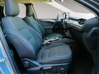 Ford Kuga Hybrid Titanium
