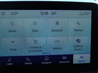 Ford Kuga Hybrid Titanium