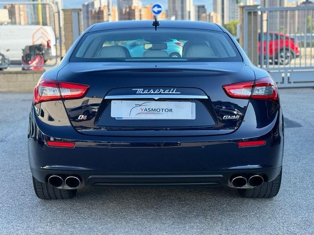 Maserati Ghibli / SQ4 / 410cv