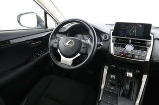 Lexus NX 300h Business