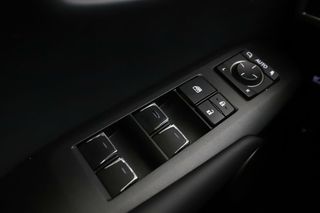 Lexus NX 300h Business