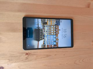 Tablet Negra
