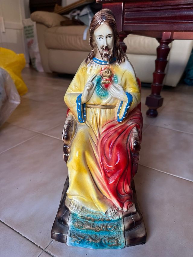 Figura antigua del Señor
