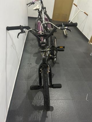 Bicicleta BMX GT