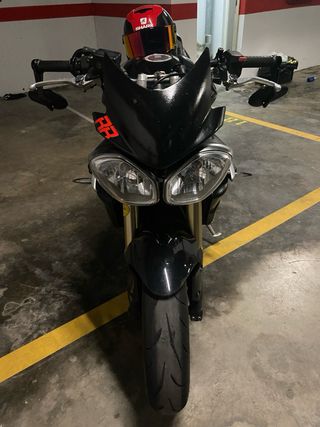 Triumph Street Triple 675 (2016)