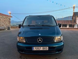 Mercedes-Benz Clase V 2002