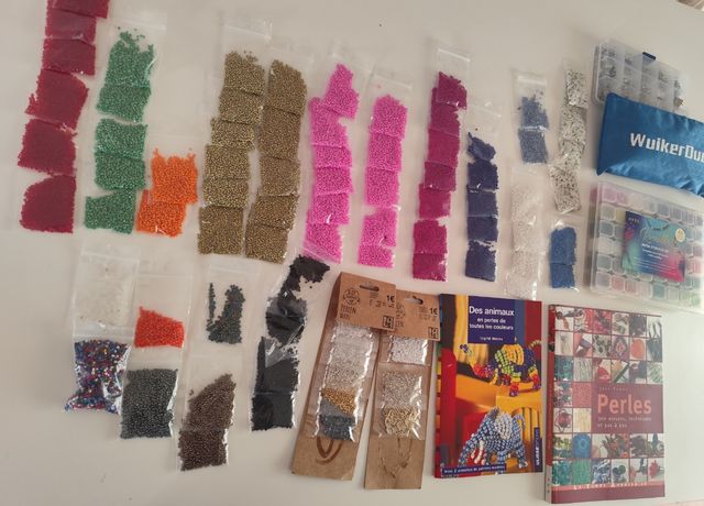 Lote de mostacillas para Bisutería