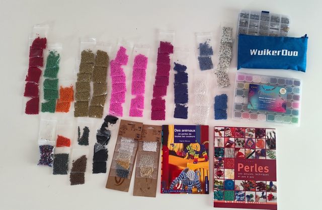 Lote de mostacillas para Bisutería