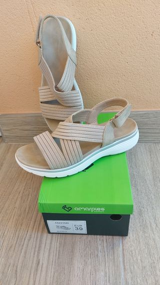 Sandalias Amarpies Beige