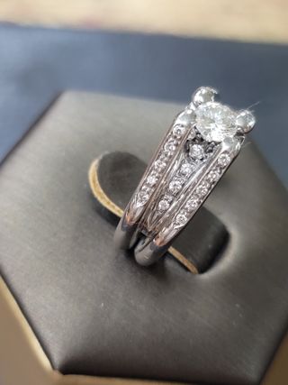 Sortija Oro Blanco y Brillantes